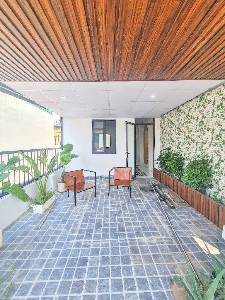Bán nhà ngõ 255 Lĩnh Nam - 45m2 4 tầng - ô tô đỗ cửa, nội thất hiện đại - giá 9,5 tỷ