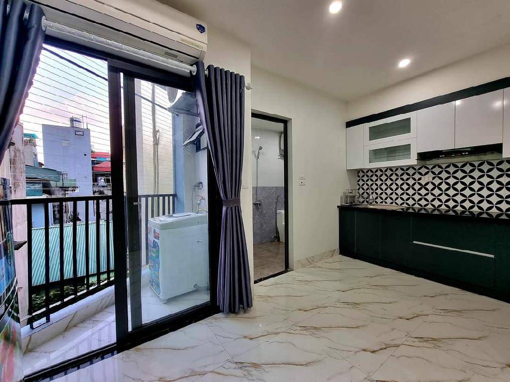 Bán nhà Minh Khai - diện tích 70m2 7 tầng - Vừa ở vừa cho thuê - giá 15,5 tỷ