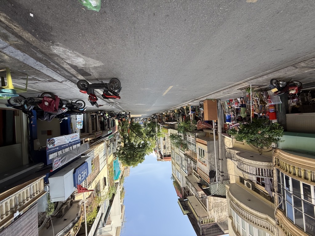 Bán nhà Đặng Trần Côn - diện tích 18m2 3 tầng - Nhà chưa sổ, tương lai sáng - giá 3,6 tỷ