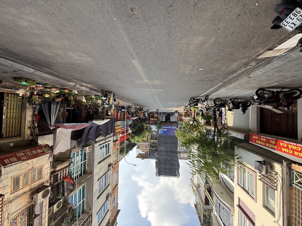 Bán nhà Đặng Trần Côn - diện tích 18m2 3 tầng - Nhà chưa sổ, tương lai sáng - giá 3,6 tỷ