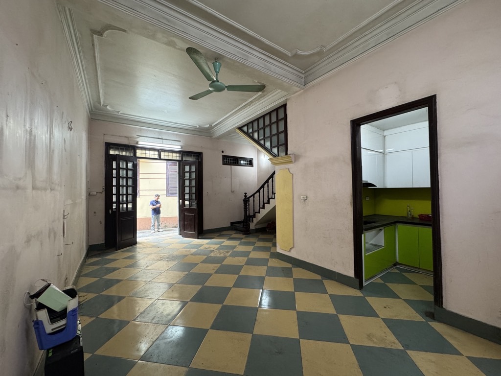 Bán nhà Nguyễn Khoái - diện tích 53.9m2 4 tầng - 2 mặt thoáng - giá 11,5 tỷ