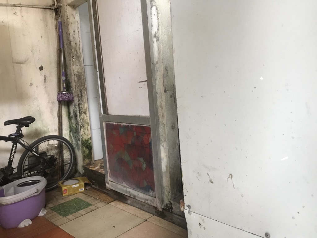 Bán nhà Quỳnh Lôi - diện tích 51.9m2 1 tầng - Nhà lô góc, 2 mặt ngõ trước sau - giá 10 tỷ