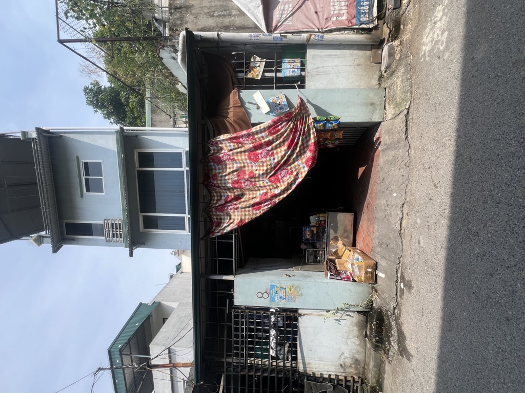 Bán nhà phố Ô Cách 88,2m2 x 4 tầng, Q. Long Biên – Giá 17 tỷ