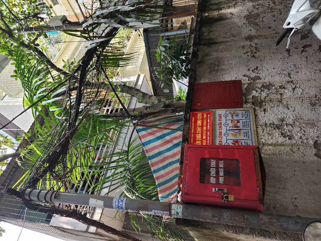 Bán nhà Khương Đình - diện tích 92m2 2 tầng - Lô góc 2 thoáng - giá 12 tỷ