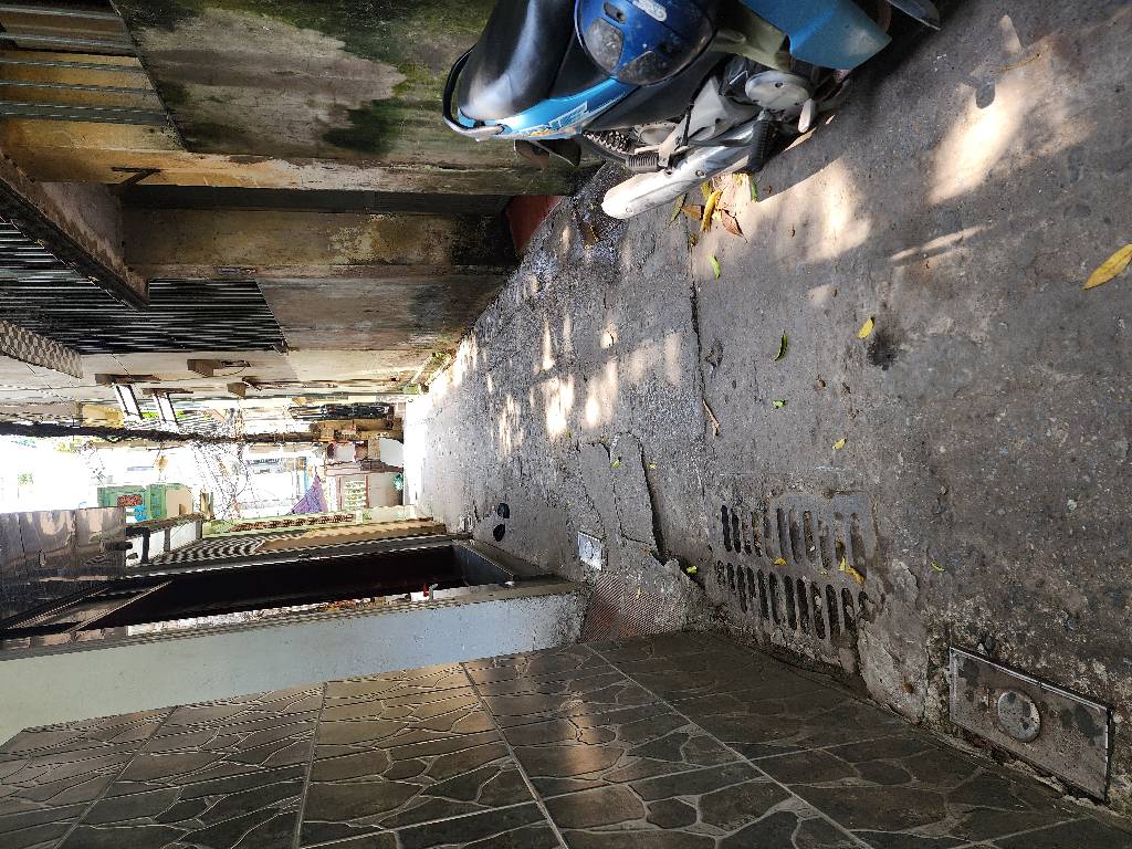 Bán nhà Khương Đình - diện tích 92m2 2 tầng - Lô góc 2 thoáng - giá 12 tỷ