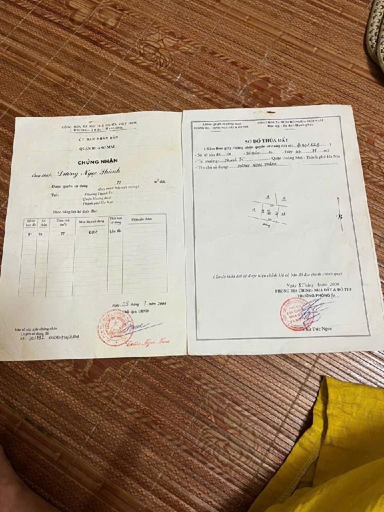 Bán nhà Nguyễn Khoái - diện tích 97m2 2 tầng - Ô tô tránh nhau trước nhà - giá 15 tỷ