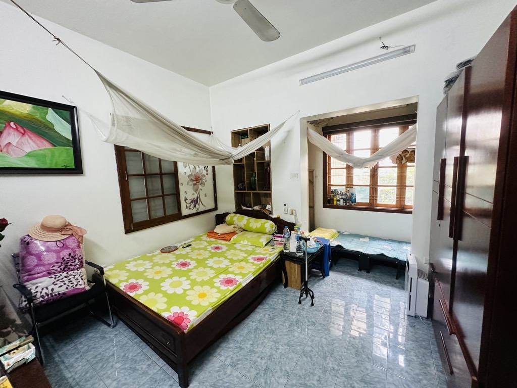 Bán nhà Hồng Mai - diện tích 31.2m2 3 tầng - MẶT PHỐ KINH DOANH - giá 11 tỷ