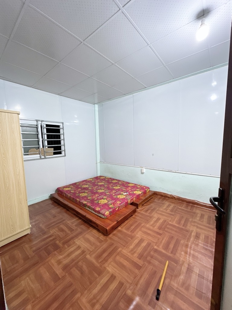 Bán nhà Thuý Lĩnh - diện tích 70m2 3 tầng - ô tô vào trong nhà - giá 9,5 tỷ