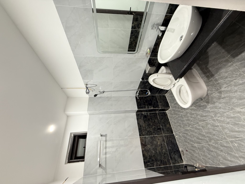 Bán nhà Minh Khai - diện tích 31m2 3 tầng - Ô TÔ TRÁNH 30M - giá 4,8 tỷ