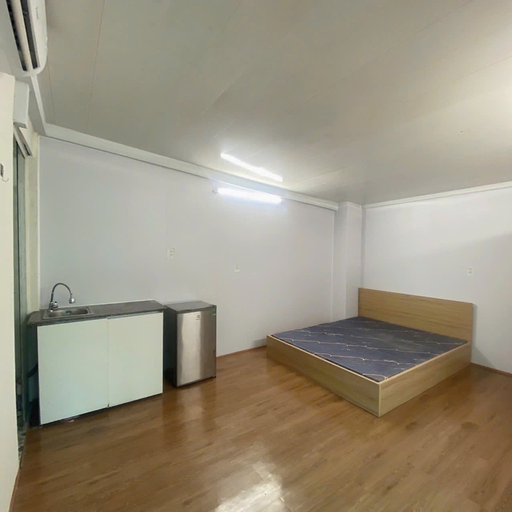 Bán nhà Mạc Thị Bưởi - diện tích 42m2 7 tầng - Nhà dòng tiền, thang máy - giá 10 tỷ