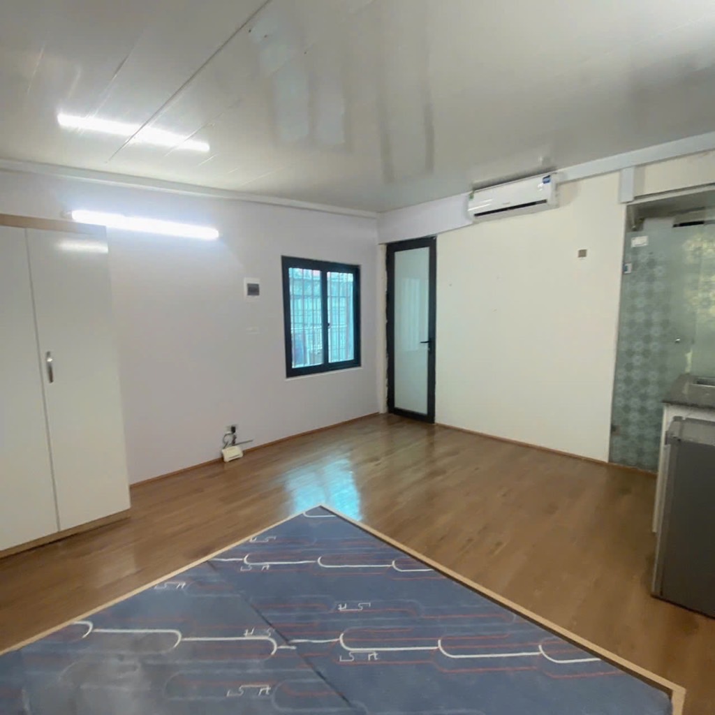 Bán nhà Mạc Thị Bưởi - diện tích 42m2 7 tầng - Nhà dòng tiền, thang máy - giá 10 tỷ