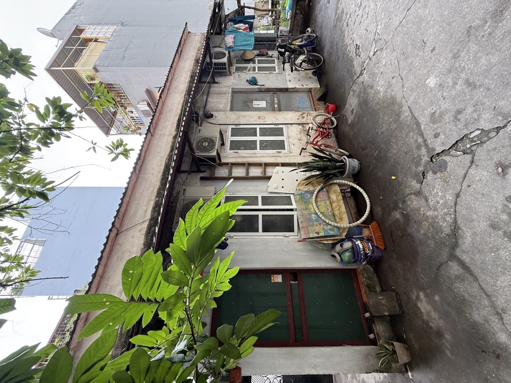 Bán nhà trong ngõ phố Ô cách 74,2m2 x 1 tầng, Q. Long Biên – Giá 8,5 tỷ