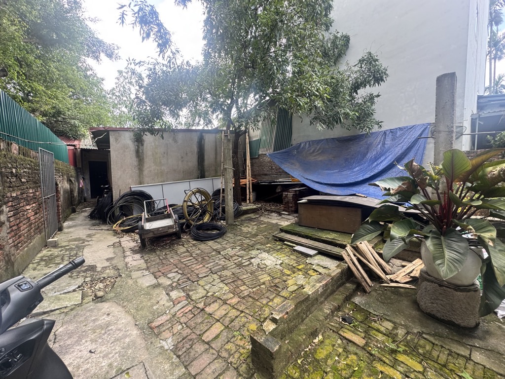 Bán nhà Yên Duyên - diện tích 41m2 1 tầng - Ngõ ô tô thông - giá 4,7 tỷ