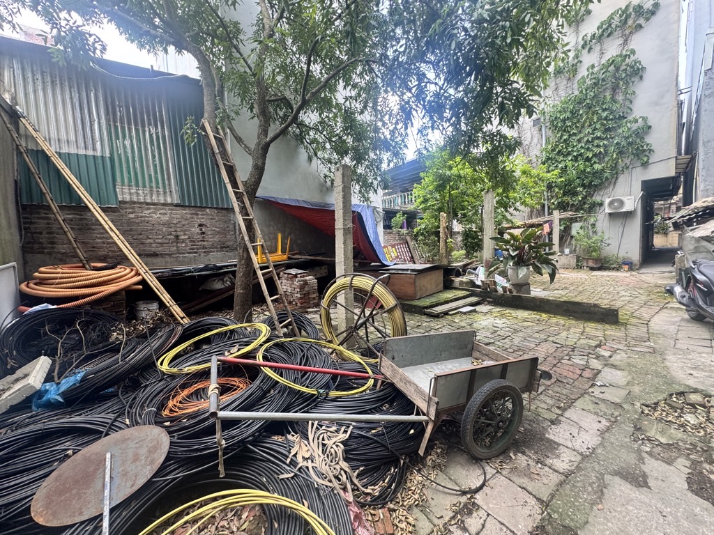 Bán nhà Yên Duyên - diện tích 41m2 1 tầng - Ngõ ô tô thông - giá 4,7 tỷ