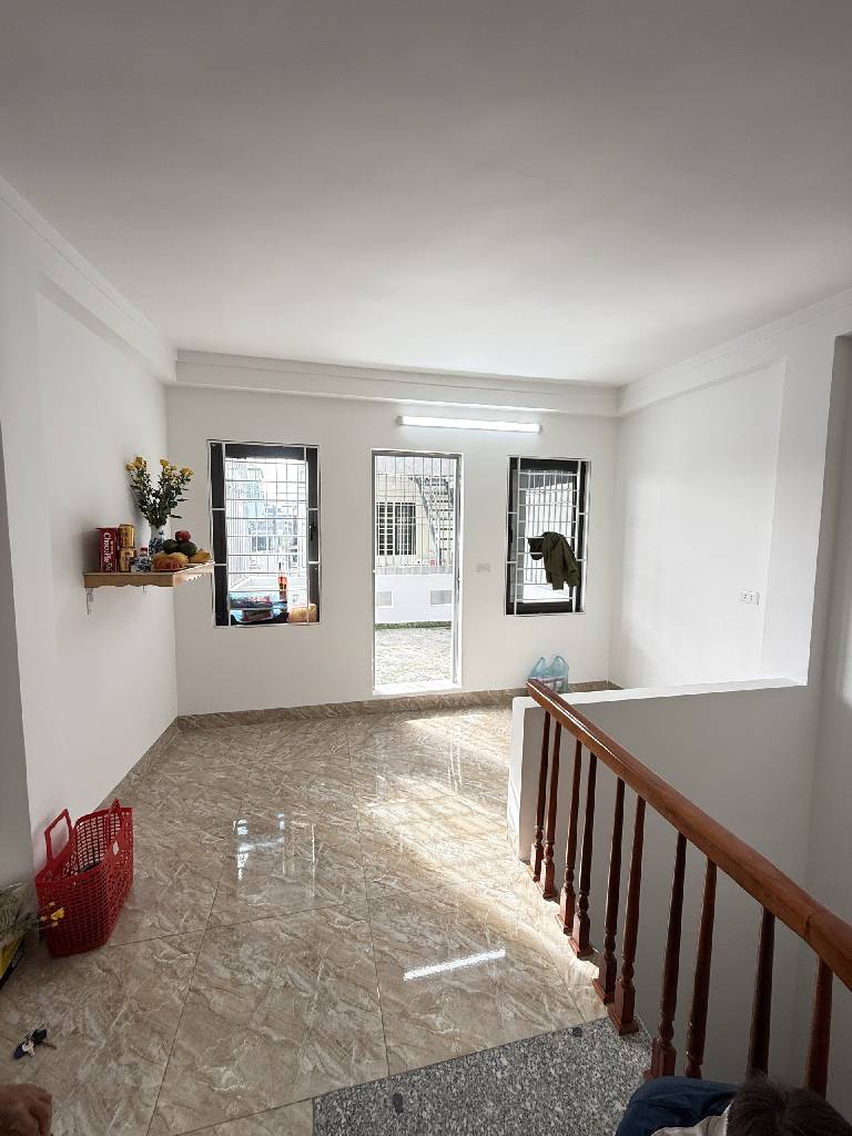 Bán nhà Đông Thiên - diện tích 31m2 5 tầng - Lô góc, gần phố - giá 7,5 tỷ