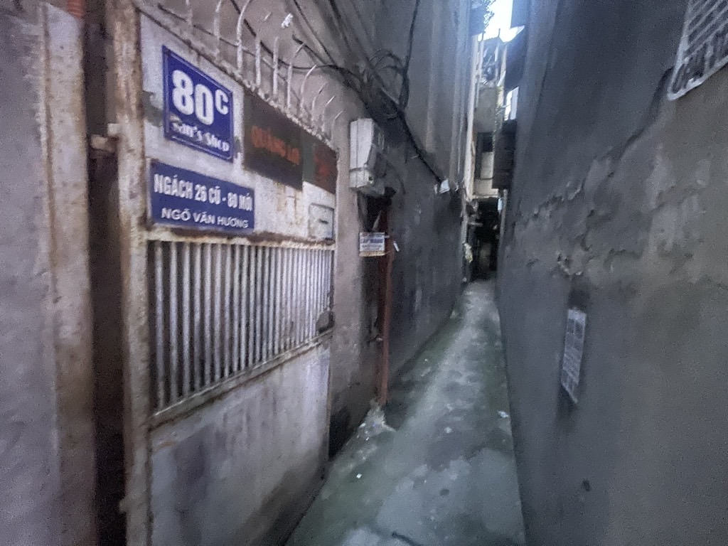 Bán nhà Văn Hương - diện tích 24,4m2 4 tầng - MUA 1 ĐƯỢC 2 NHÀ - giá 12 tỷ