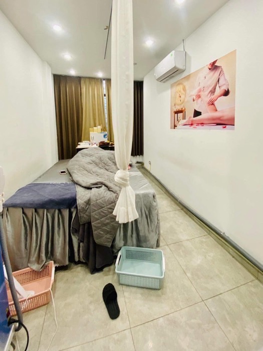 Bán nhà Bạch Mai - diện tích 33m2 5 tầng - Mặt phố, thang máy, kinh doanh - giá 17 tỷ