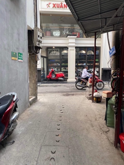 Bán nhà Bạch Mai - diện tích 33m2 5 tầng - Mặt phố, thang máy, kinh doanh - giá 17 tỷ