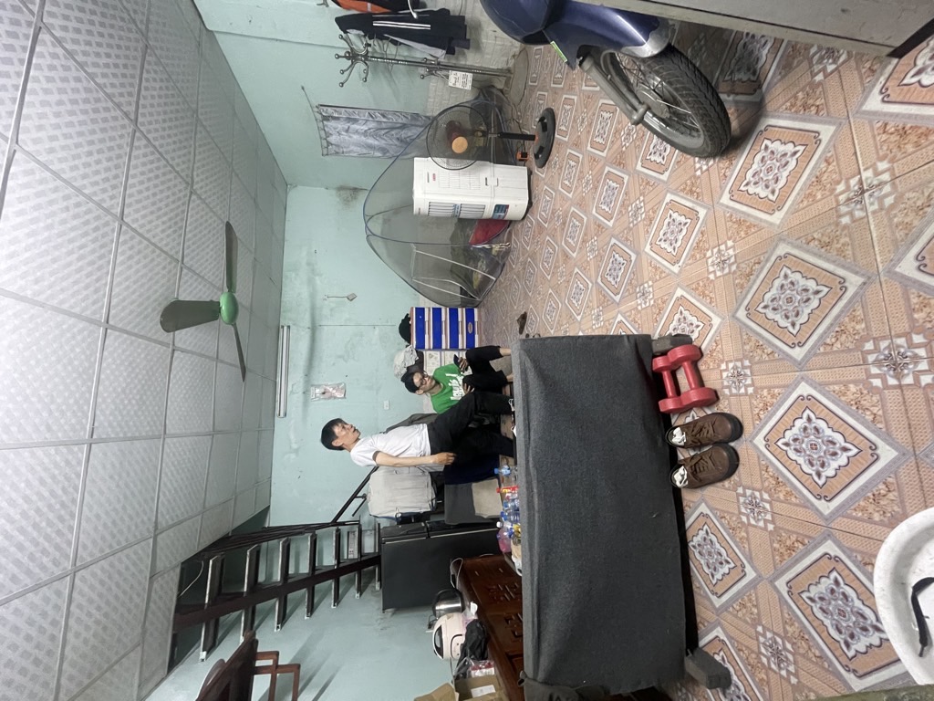 Bán nhà Lĩnh Nam - diện tích 41m2 2 tầng - Nhà không sổ - giá 1,05 tỷ