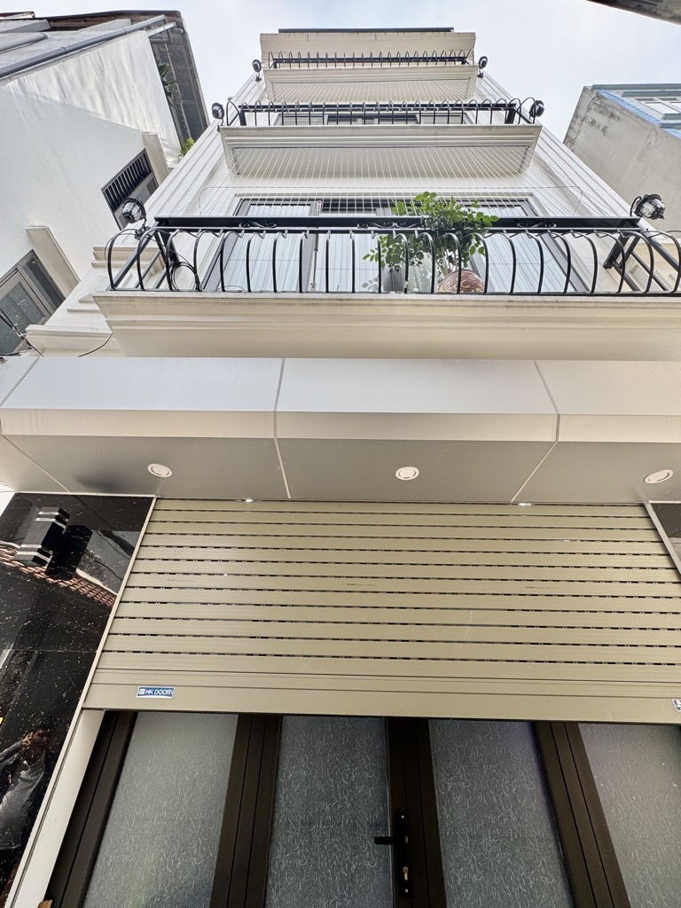 Bán nhà Tam Trinh - diện tích 38m2 5 tầng - Lô góc 2 thoáng vĩnh viễn - giá 9,7 tỷ