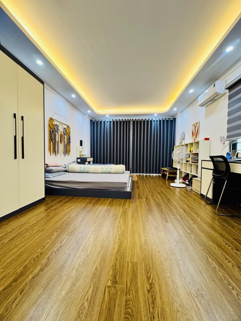 Bán nhà Tam Trinh - diện tích 38m2 5 tầng - Lô góc 2 thoáng vĩnh viễn - giá 9,7 tỷ