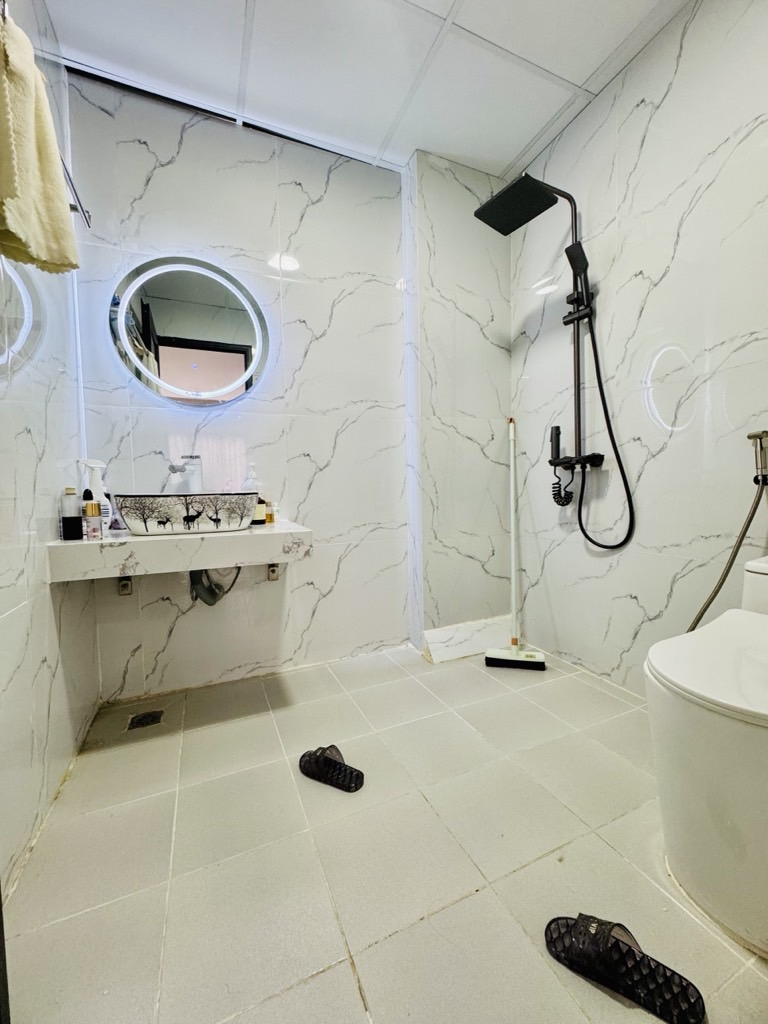 Bán nhà Tam Trinh - diện tích 38m2 5 tầng - Lô góc 2 thoáng vĩnh viễn - giá 9,7 tỷ