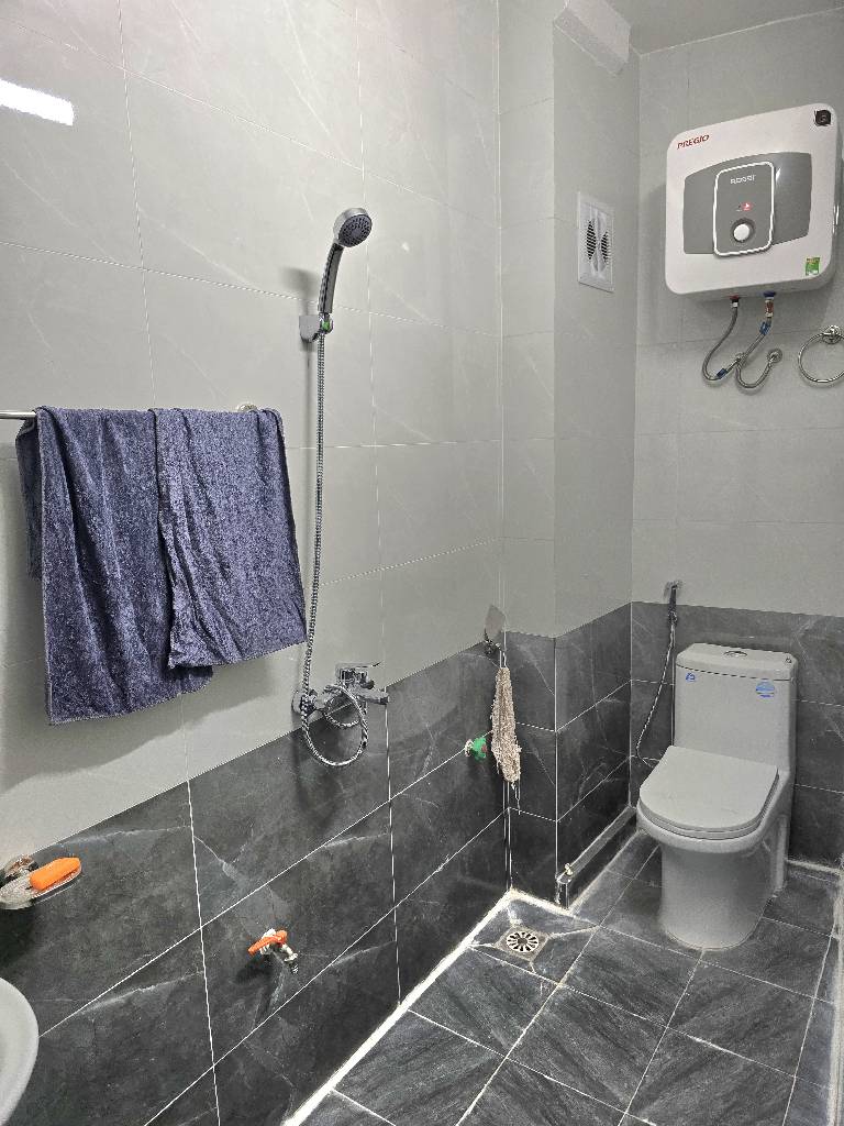 Bán nhà Định Công - diện tích 35m2 6 tầng - SIÊU PHẨM PHÂN LÔ - THANG MÁY - giá 8,6 tỷ