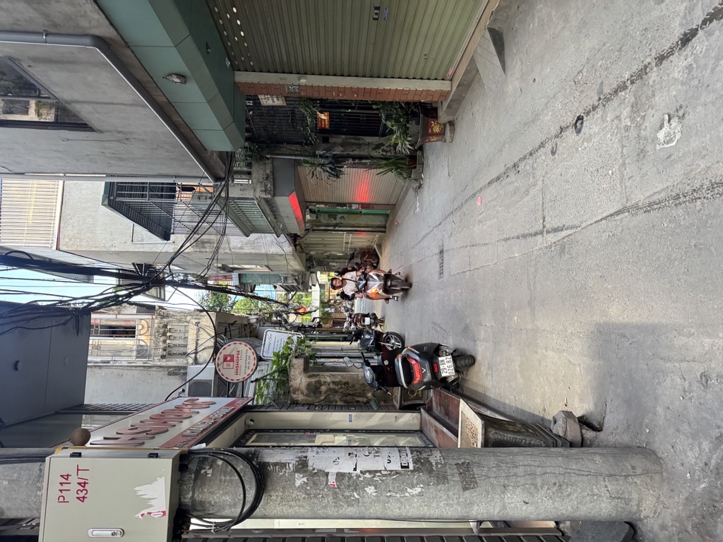 Bán nhà Khương Trung - diện tích 68m2 5 tầng - mặt ngõ thông, kinh doanh đa dạng - giá 14,75 tỷ