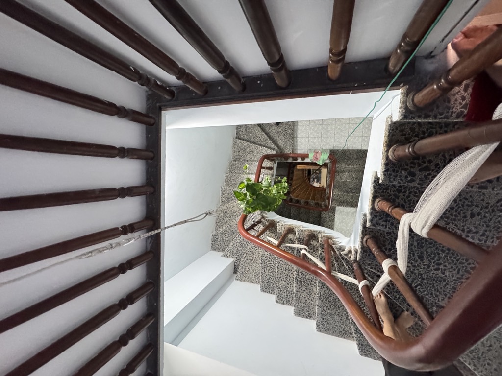 Bán nhà Khương Trung - diện tích 68m2 5 tầng - mặt ngõ thông, kinh doanh đa dạng - giá 14,75 tỷ