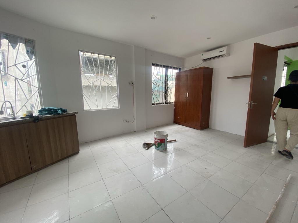 Bán nhà Đê La Thành - diện tích 73m2 6 tầng - Vừa ở vừa cho thuê - giá 16,8 tỷ