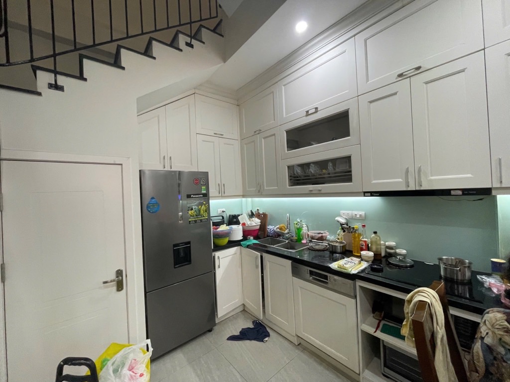 Bán nhà Khương Trung - diện tích 35.5m2 4 tầng - ô tô vào tận nhà - giá 15 tỷ