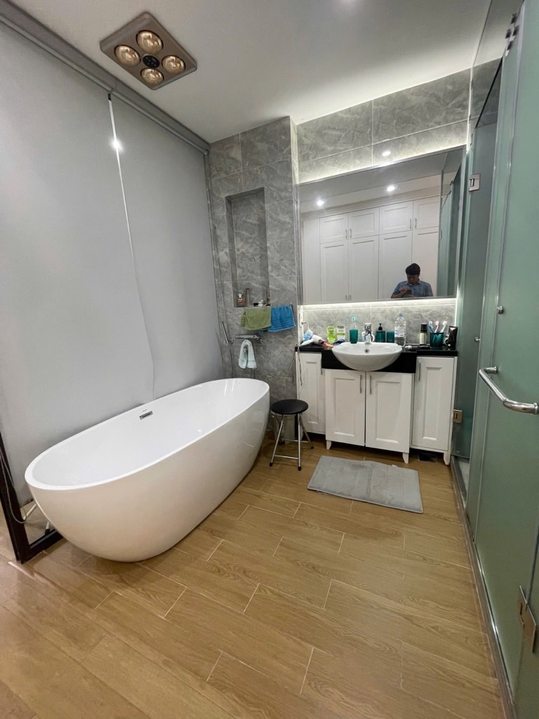 Bán nhà Khương Trung - diện tích 35.5m2 4 tầng - ô tô vào tận nhà - giá 15 tỷ