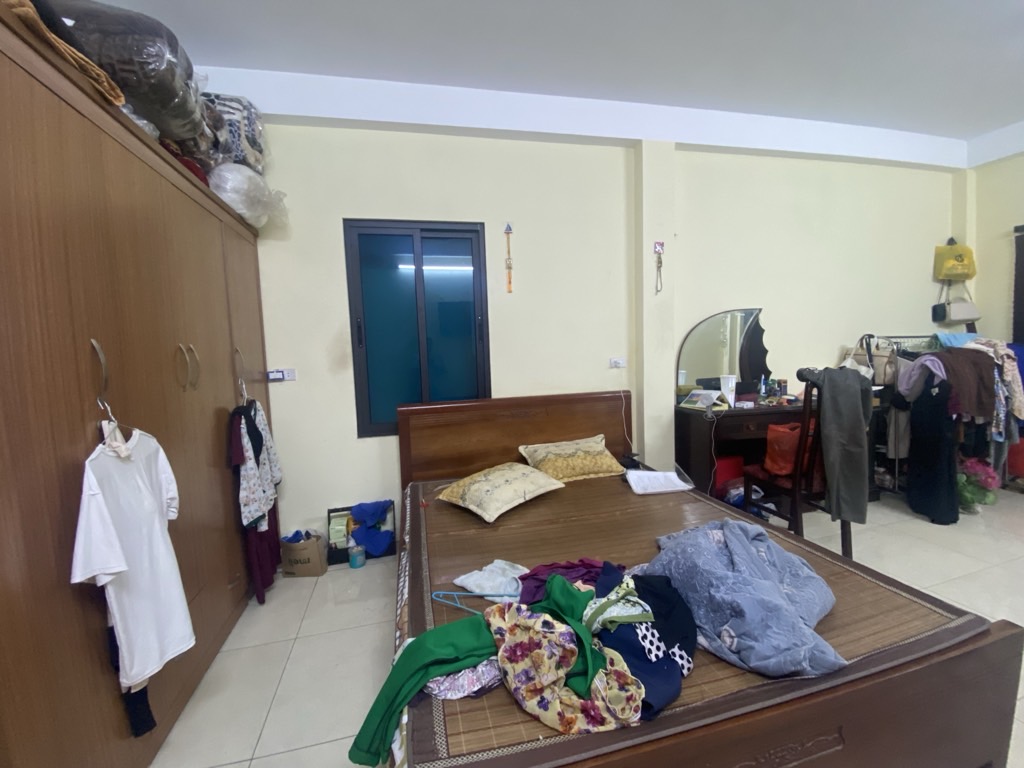 Bán nhà Triều Khúc - diện tích 82.4m2 5 tầng - nhà đẹp hiếm có - giá 19,8 tỷ