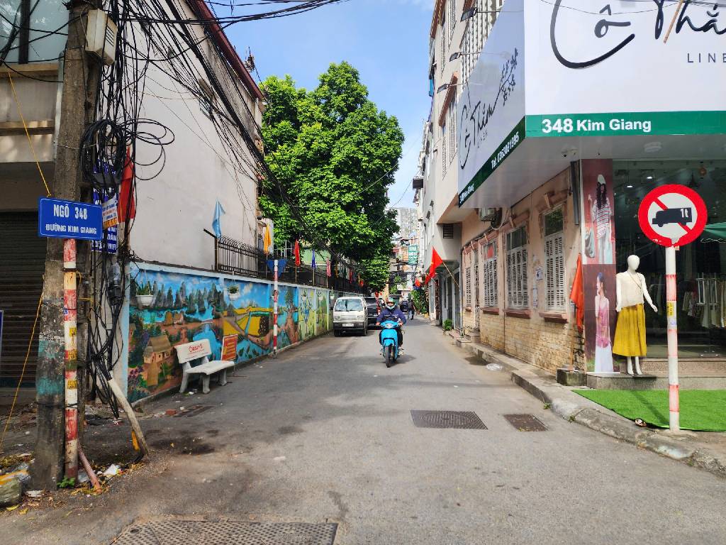 Bán nhà Kim Giang - diện tích 75m2 4 tầng - Hai mặt thoáng - giá 18,5 tỷ