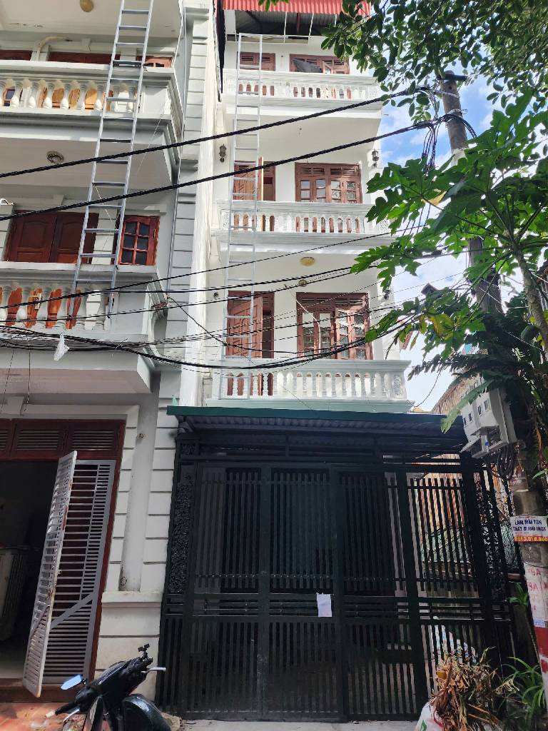Bán nhà Kim Giang - diện tích 75m2 4 tầng - Hai mặt thoáng - giá 18,5 tỷ