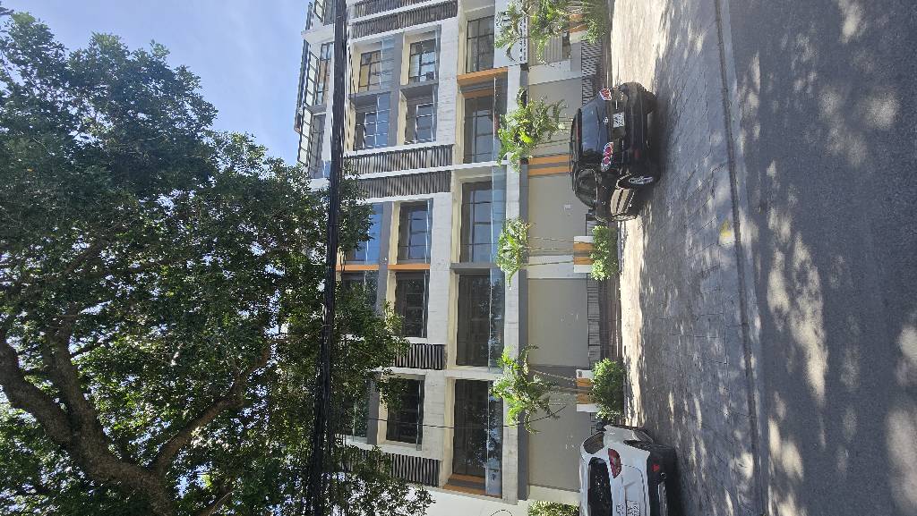 Bán Shophouse Bình Minh Garden 94,6m2 x 5 tầng – Giá 24,5 tỷ, 2 mặt tiền