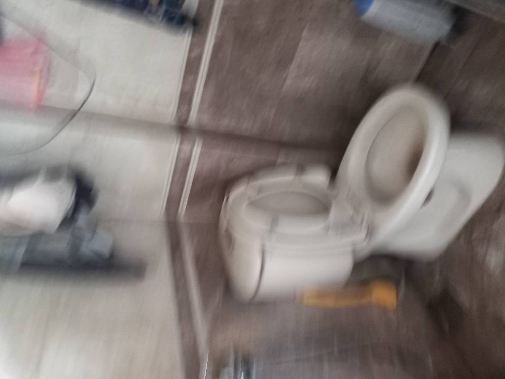 Bán nhà Nguyễn Đức Cảnh - diện tích 39.2m2 3 tầng - Kinh doanh sầm uất - giá 10,5 tỷ