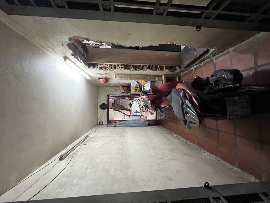 Bán nhà Tây Kết - diện tích 48.8m2 3 tầng - ô tô - giá 15,5 tỷ