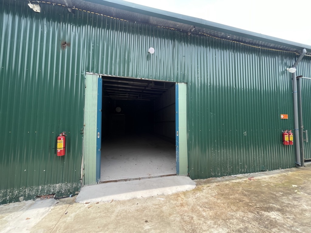 Bán nhà Đầu Đền - diện tích 64m2 1 tầng - Nhà C4, giá 3 tỷ