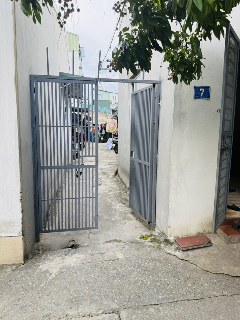 Bán nhà Lĩnh Nam - diện tích 95m2 1 tầng - ÔTÔ ĐỖ CỔNG - giá 11,9 tỷ