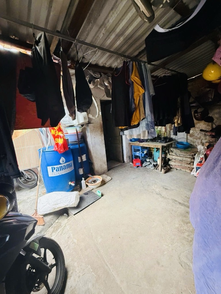 Bán nhà Lĩnh Nam - diện tích 95m2 1 tầng - ÔTÔ ĐỖ CỔNG - giá 11,9 tỷ