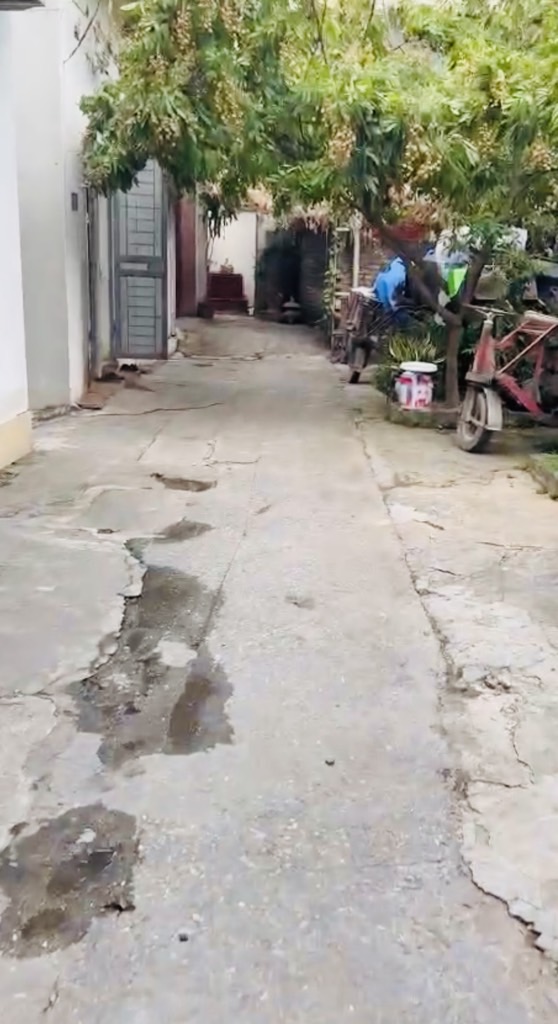 Bán nhà Lĩnh Nam - diện tích 95m2 1 tầng - ÔTÔ ĐỖ CỔNG - giá 11,9 tỷ