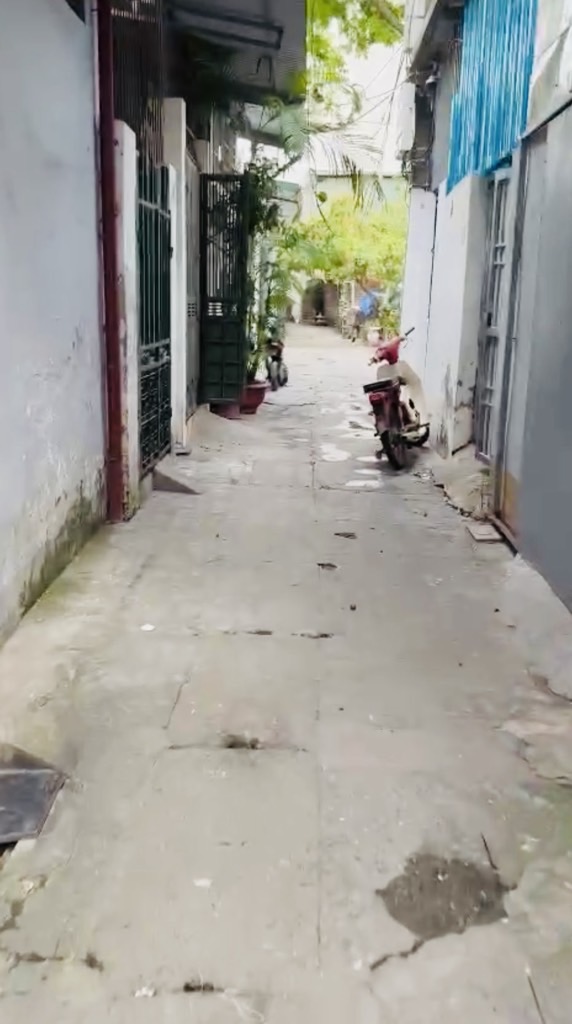 Bán nhà Lĩnh Nam - diện tích 95m2 1 tầng - ÔTÔ ĐỖ CỔNG - giá 11,9 tỷ