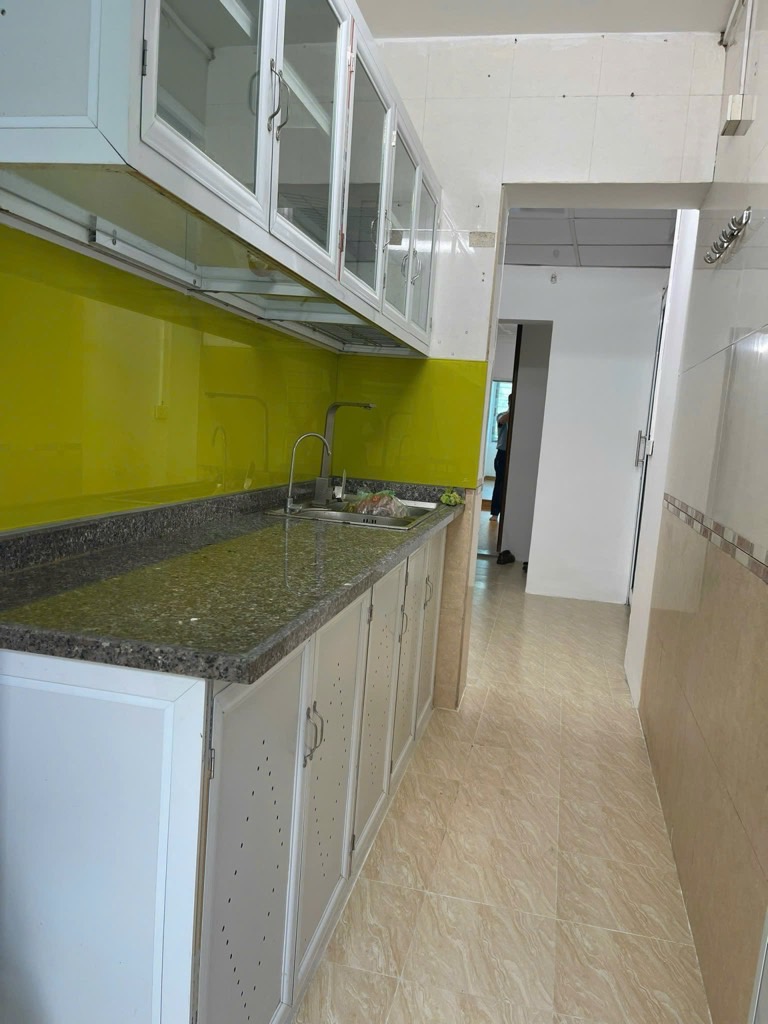 Bán nhà Phương Mai - diện tích 50m2 1 tầng - Gần mặt phố - giá 3,5 tỷ