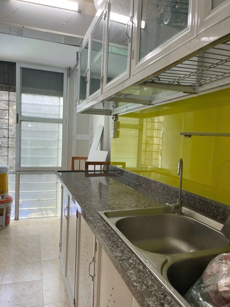 Bán nhà Phương Mai - diện tích 50m2 1 tầng - Gần mặt phố - giá 3,5 tỷ