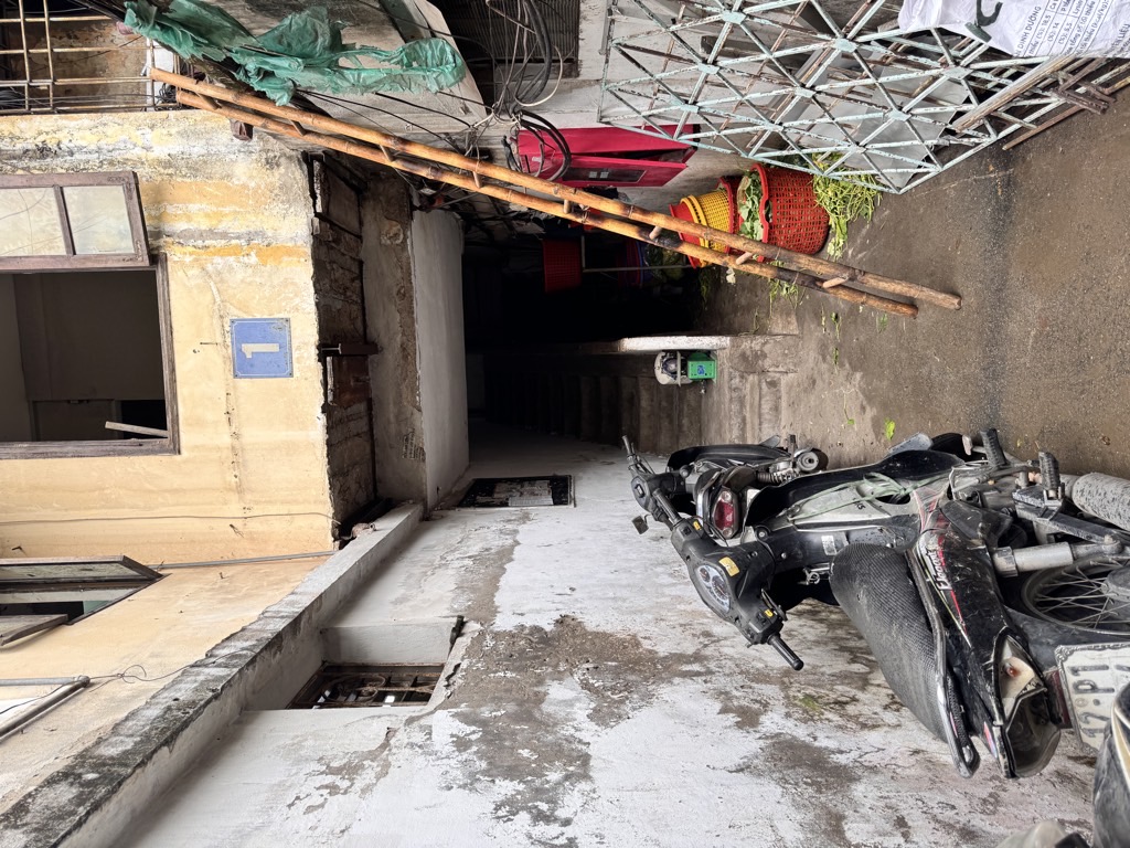 Bán nhà Phương Mai - diện tích 50m2 1 tầng - Gần mặt phố - giá 3,5 tỷ