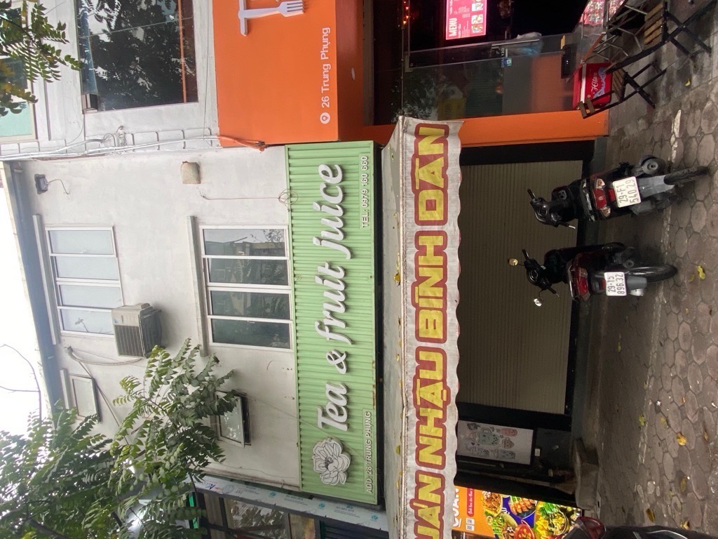 Bán nhà Trung Phụng - diện tích 16m2 3 tầng - Mặt phố - Hiếm - Vỉa hè to - giá 10 tỷ