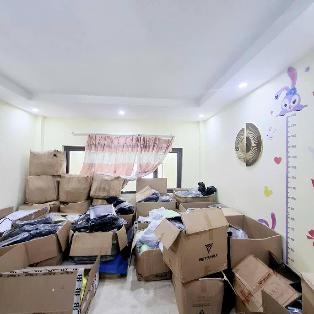 Bán nhà Thịnh Liệt - diện tích 51.1m2 2 tầng - Ô TÔ ĐỖ CỬA - giá 4.8 tỷ