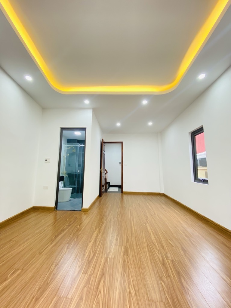 Bán nhà Lê Trọng Tấn - 35.6m2 - 6 tầng lô góc 3 thoáng, thang máy, khu phân lô Quân đội - giá 13,4 tỷ