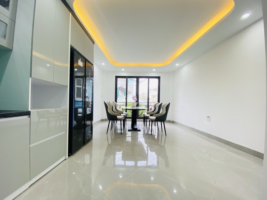 Bán nhà Lê Trọng Tấn - 35.6m2 - 6 tầng lô góc 3 thoáng, thang máy, khu phân lô Quân đội - giá 13,4 tỷ